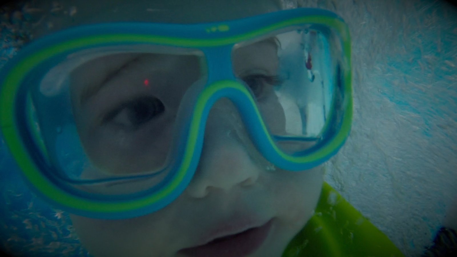 Magic Swim diver